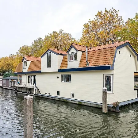 Bed & Breakfast Elselina Schiedam