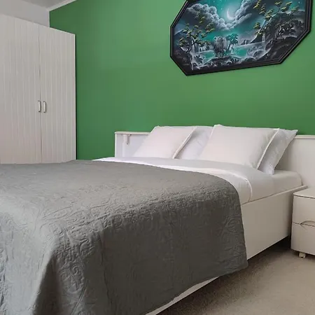 Elselina לינה וארוחת בוקר סכידאם