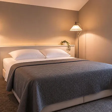 Elselina 4* Schiedam