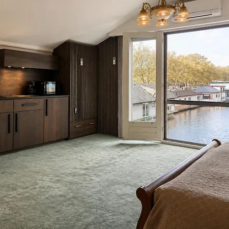 Elselina 4* Schiedam