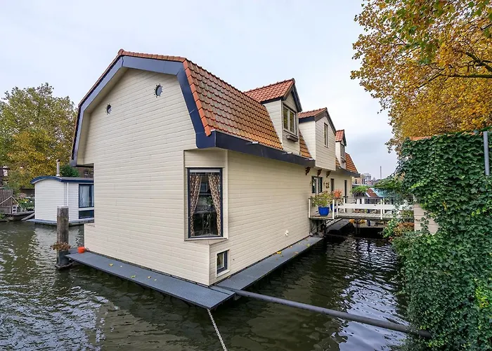 Bed & Breakfast Elselina Schiedam