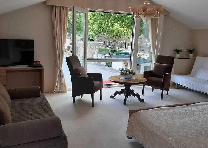 Bed & Breakfast Elselina Schiedam