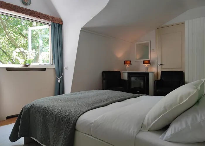 Elselina Bed & Breakfast Schiedam
